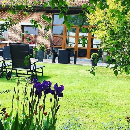 Au Coeur Des Hotes Steenvoorde Екстер'єр фото