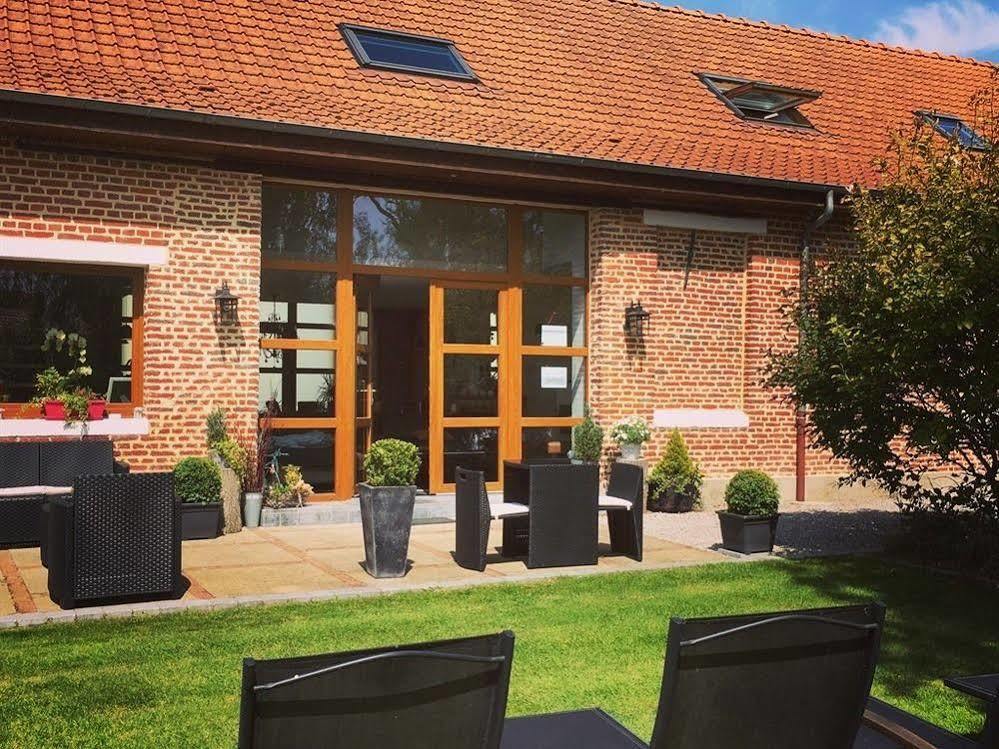 Au Coeur Des Hotes Steenvoorde Екстер'єр фото